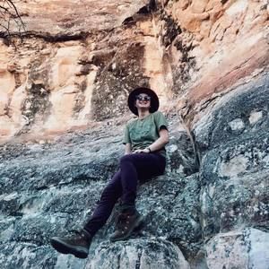 Meet your Posher, Joy